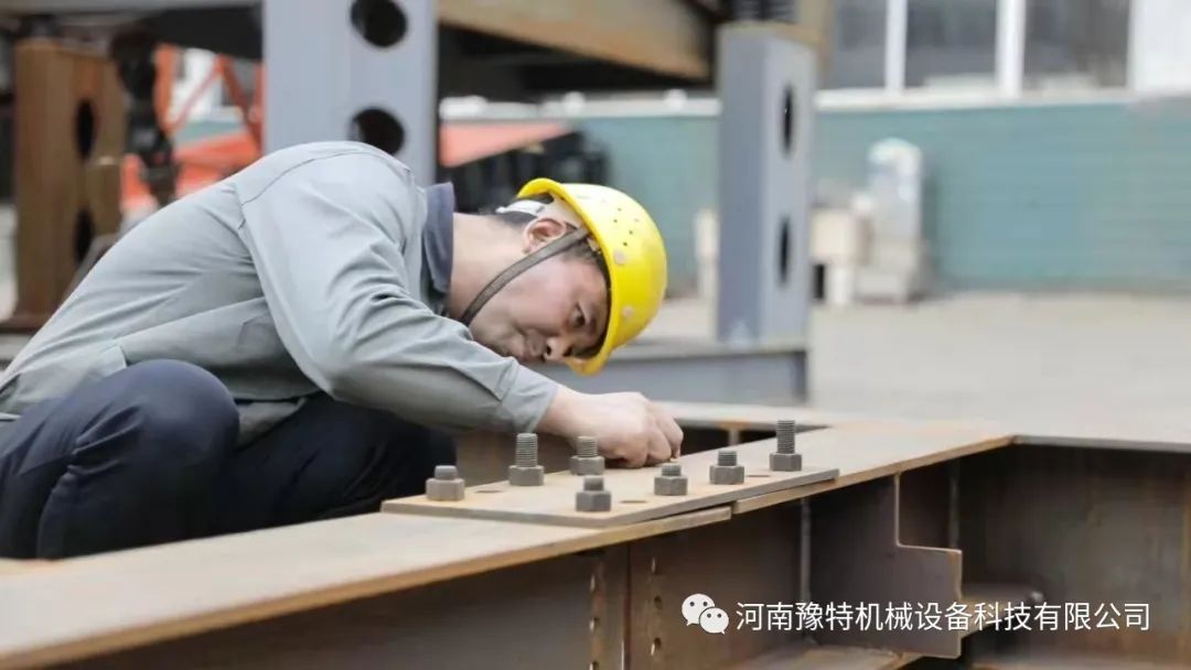 影響橢圓振動(dòng)篩處理能力的因素都有哪些？